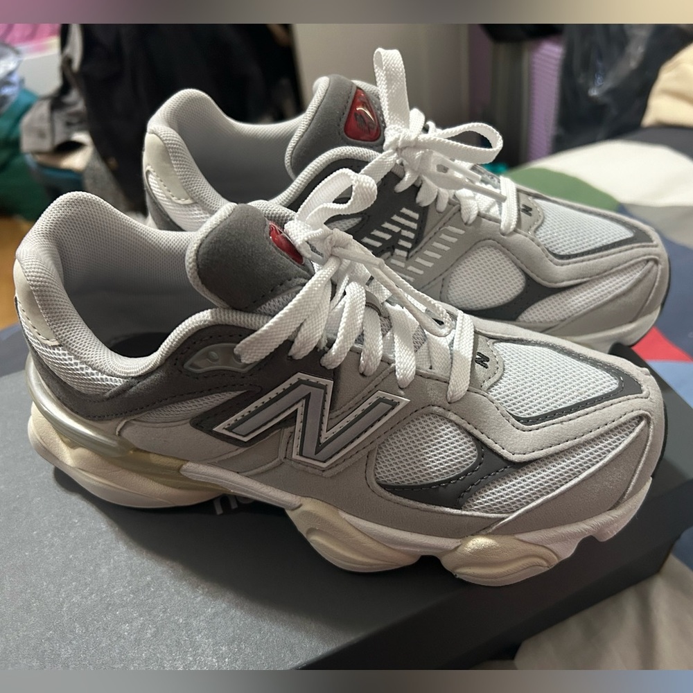 New balance 9060 grey Kids 5